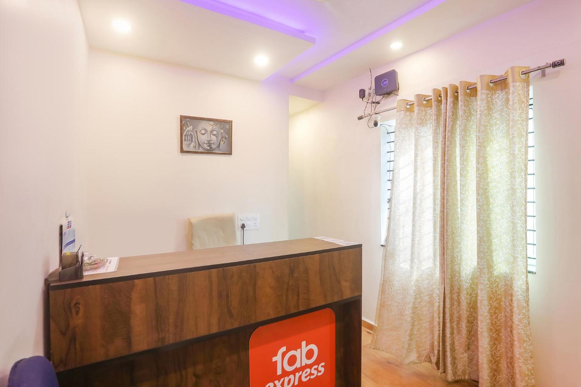 Fabexpress Shivas Inn Нагпур Екстериор снимка